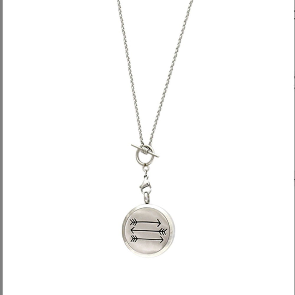 Arrow Essential Oil Diffuser Necklace